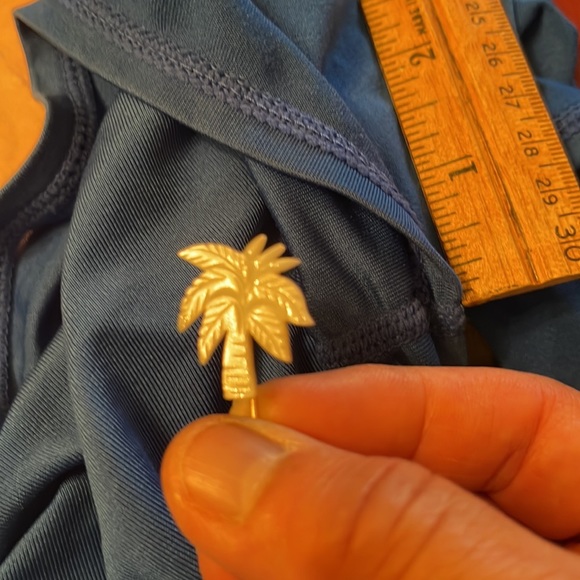 Precious Motherof Pearl Palm Tree Lapel Pin - Picture 6 of 6